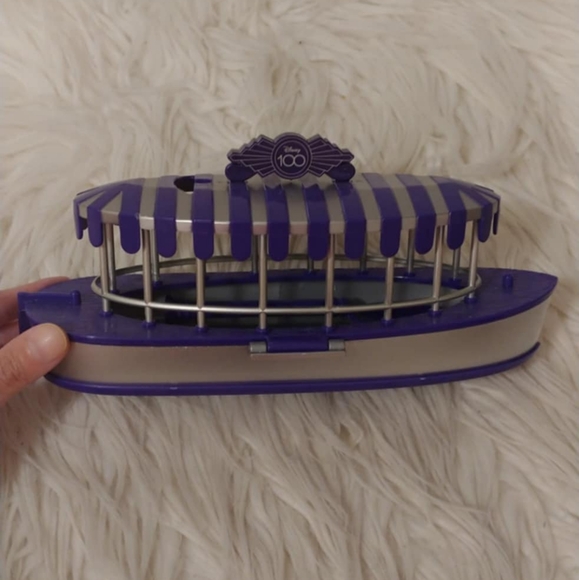 💙FIRM! NWOT DISNEY PARKS DISNEYLAND 100TH ANNIVERSARY JUNGLE CRUISE ICE CREAM B - Picture 4 of 8